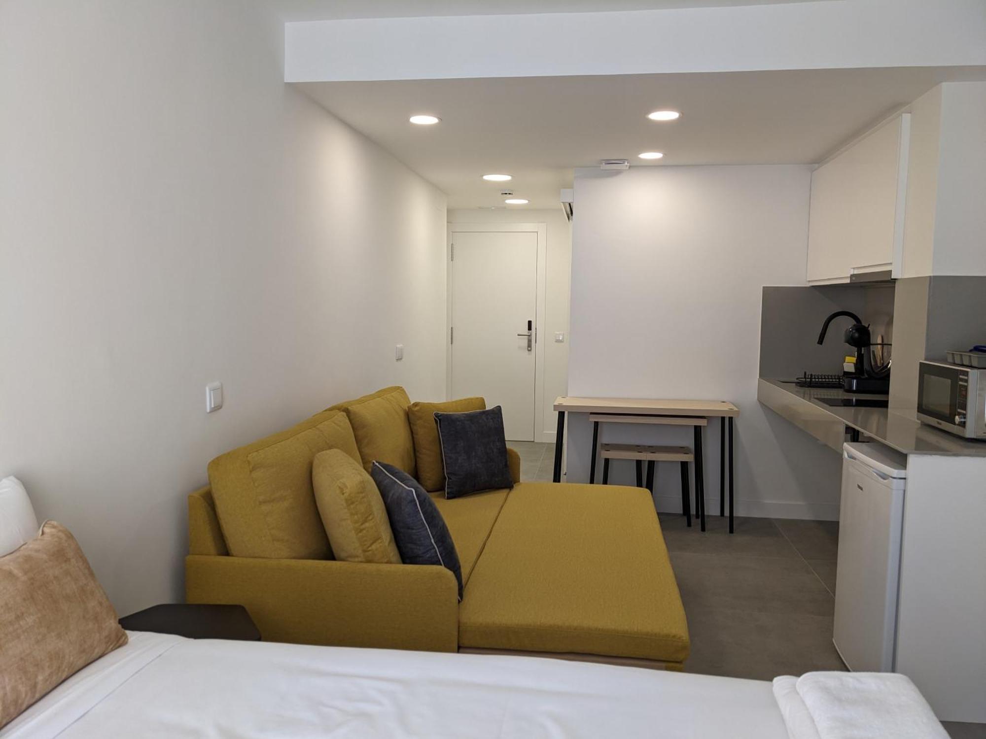 Weflating Fira Apartment L'Hospitalet de Llobregat Bagian luar foto